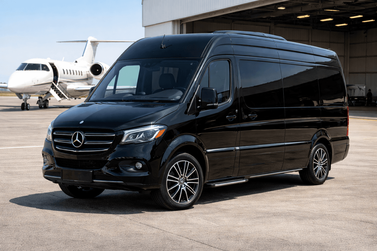 Jet Style CEO Sprinter - View 1