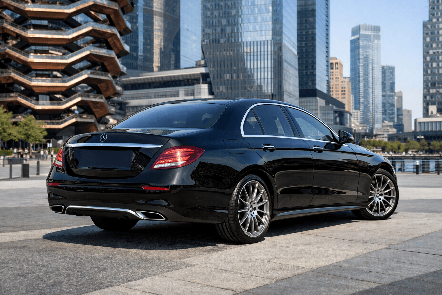 Mercedes E-Class - View 2